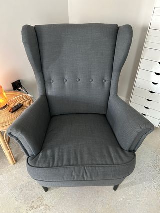 Sillón orejero STRADMON gris