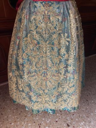 Falda Fallera Brocada  Verde.
