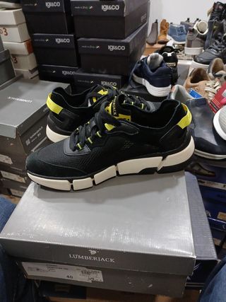 Zapatillas Deportivas Lumberjack Negras y Amar 40