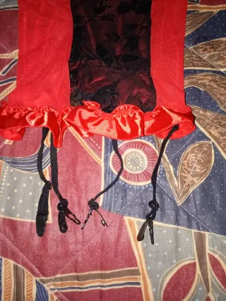 Lencería mujer negra y roja