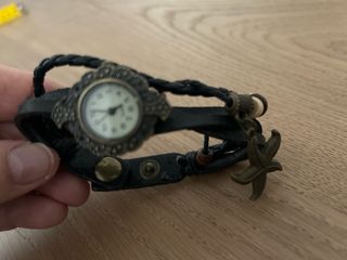 Reloj pulsera cuero con estrella de mar