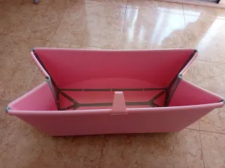 Bañera cambiador y bañerita bebé