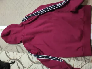 Lote cuatro sudaderas Junior.