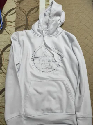 Lote cuatro sudaderas Junior.