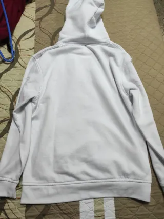 Lote cuatro sudaderas Junior.