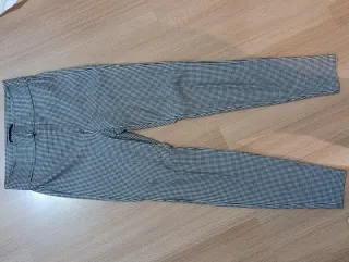 Pantalón Zara pata de gallo Talla S