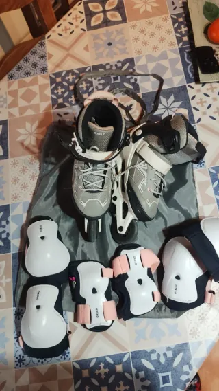 Patines Decathlon Talla 32/35 + Protección