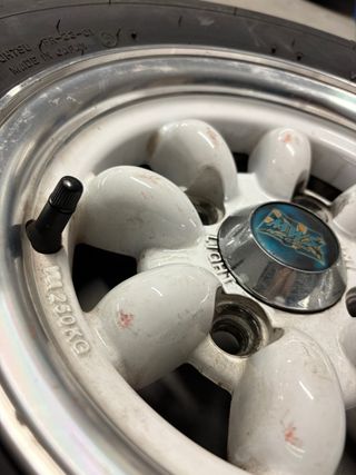 1 Llanta Mini Light R10