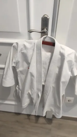 Karategui Kamikaze Competición Kata niño