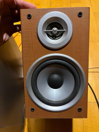 Equipo de Sonido JVC CD DVD