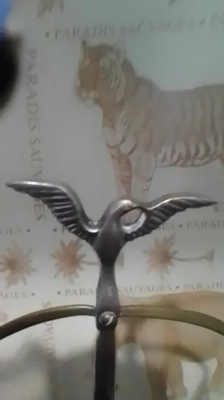 Balanza metálica decorativa