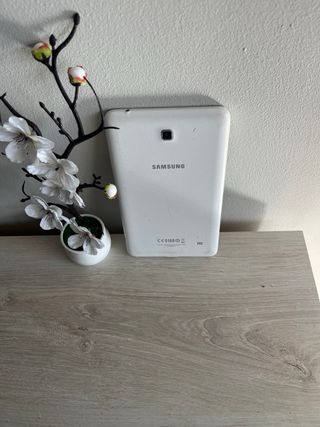 Samsung Galaxy Tab 4 Blanca