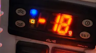 Vitrina expositora de helados