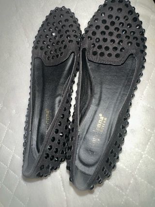 Zapatos negros brillantes Madonna Collection