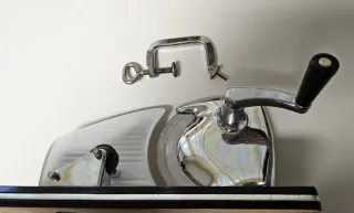 Cortadora de fiambre Bernar