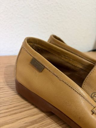 Mocasines de piel color coñac