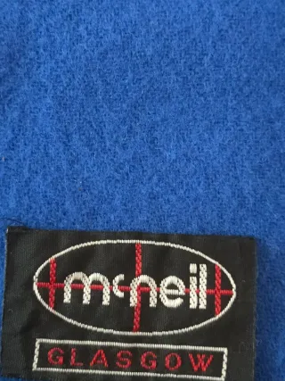 Sciarpa McNeil in pura lana blu