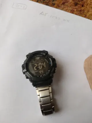 Reloj Casio AE-1500 WH