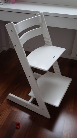 Trona Stokke Blanca en muy buen estado