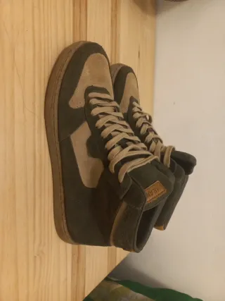 Zapatillas Ulanka altas beige y verde oliva