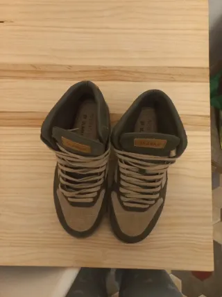 Zapatillas Ulanka altas beige y verde oliva