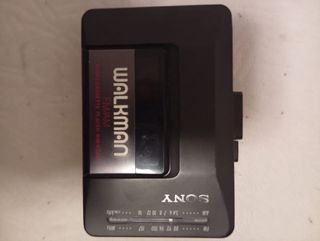 Walkman Sony FM/AM WM-F200