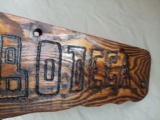 Cartel de madera rústico