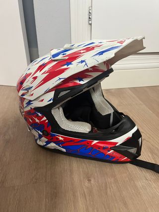 Casco Motocross Infantil Nuend Estrellas