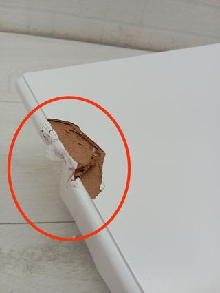 Tocador blanco con espejo ovalado