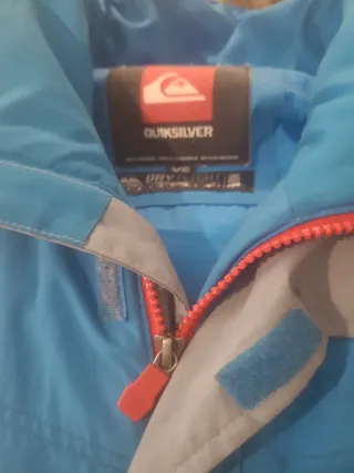 Chaqueta de nieve azul