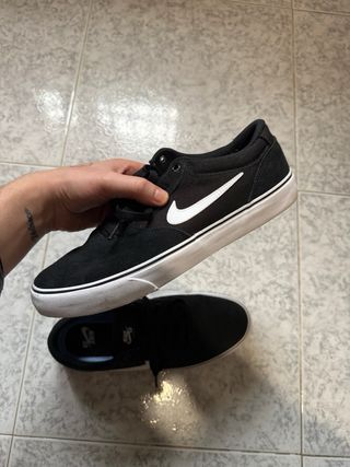 Zapatillas Nike SB Chron Negro Talla 42.5