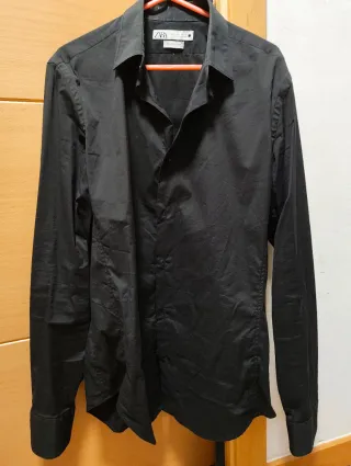 Camisa negra manga larga