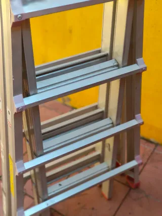 Escalera telescópica aluminio ALTÍSIMA,MUY GRANDE