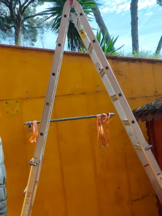 Escalera telescópica aluminio ALTÍSIMA,MUY GRANDE