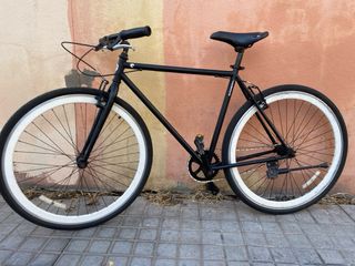 Bicicleta Fixie Negra Ruedas Blancas