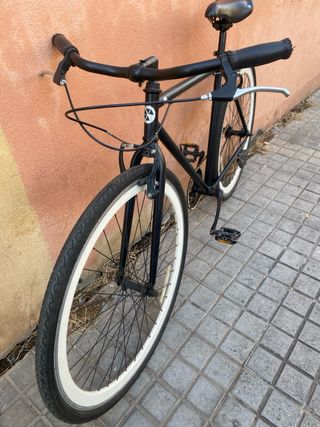 Bicicleta Fixie Negra Ruedas Blancas