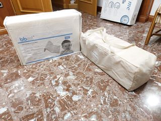 Cuna de viaje con colchoneta