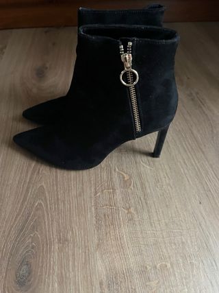 Botín Stradivarius Negro