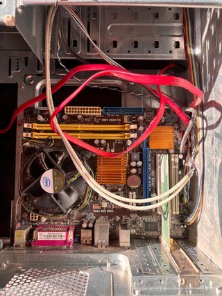 PC Sobremesa MEDIANO Negro/Plateado