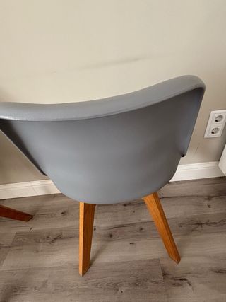 4 Sillas estilo escandinavo gris MaisonsduMonde