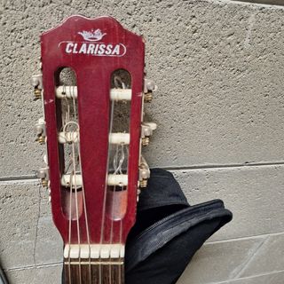 Chitarra Clarissa con custodia