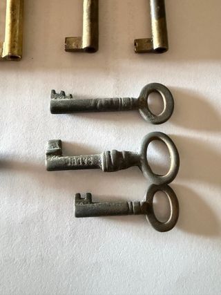 Set di chiavi antiche