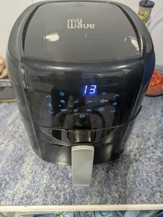 Freidora de aire MyWave negra