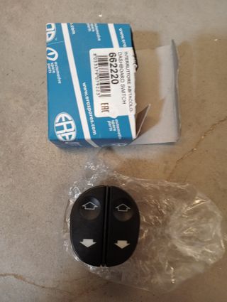 Botonera Ventanilla Conductor Ford Transit Connect