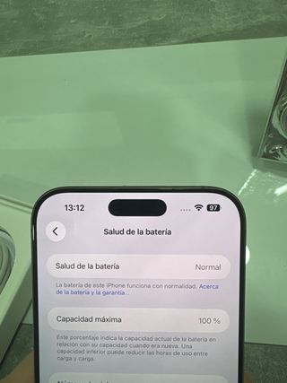 iPhone 16 Pro Max Dorado en Perfectas Condiciones