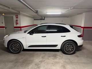 Porsche Macan 2014