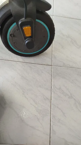 Patinete Cecotec en buen estado