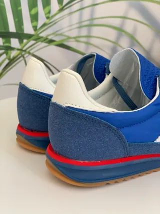 Zapatillas mujer . Número 36