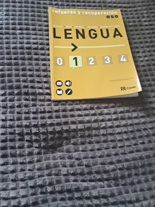 Libro de refuerzo y recuperación de lengua 1°eso