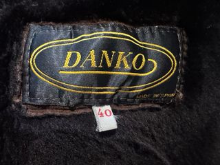 Abrigo de piel marrón